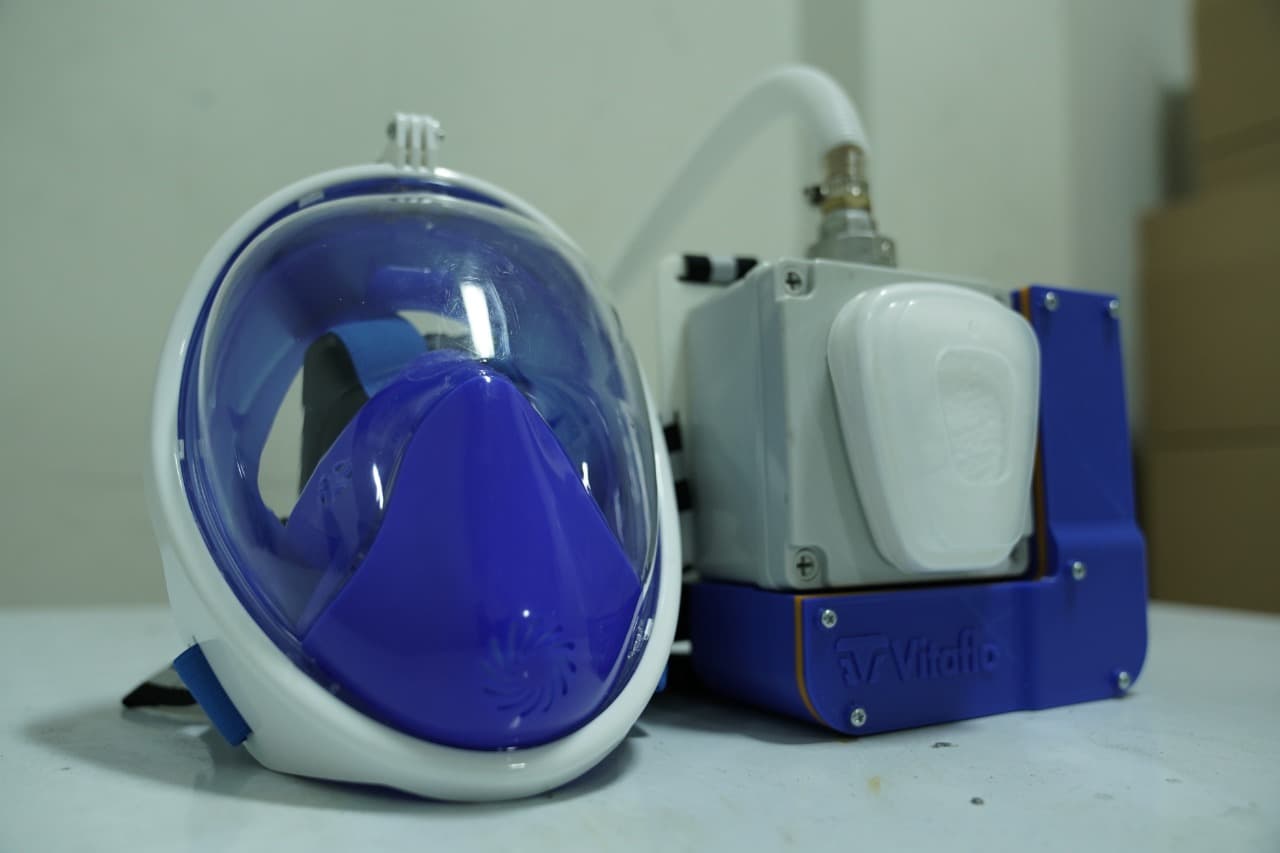 Efektif Cegah Virus, ITB Hibahkan 20 Unit Powered Air-Purifying Respirator "VitaFlo"