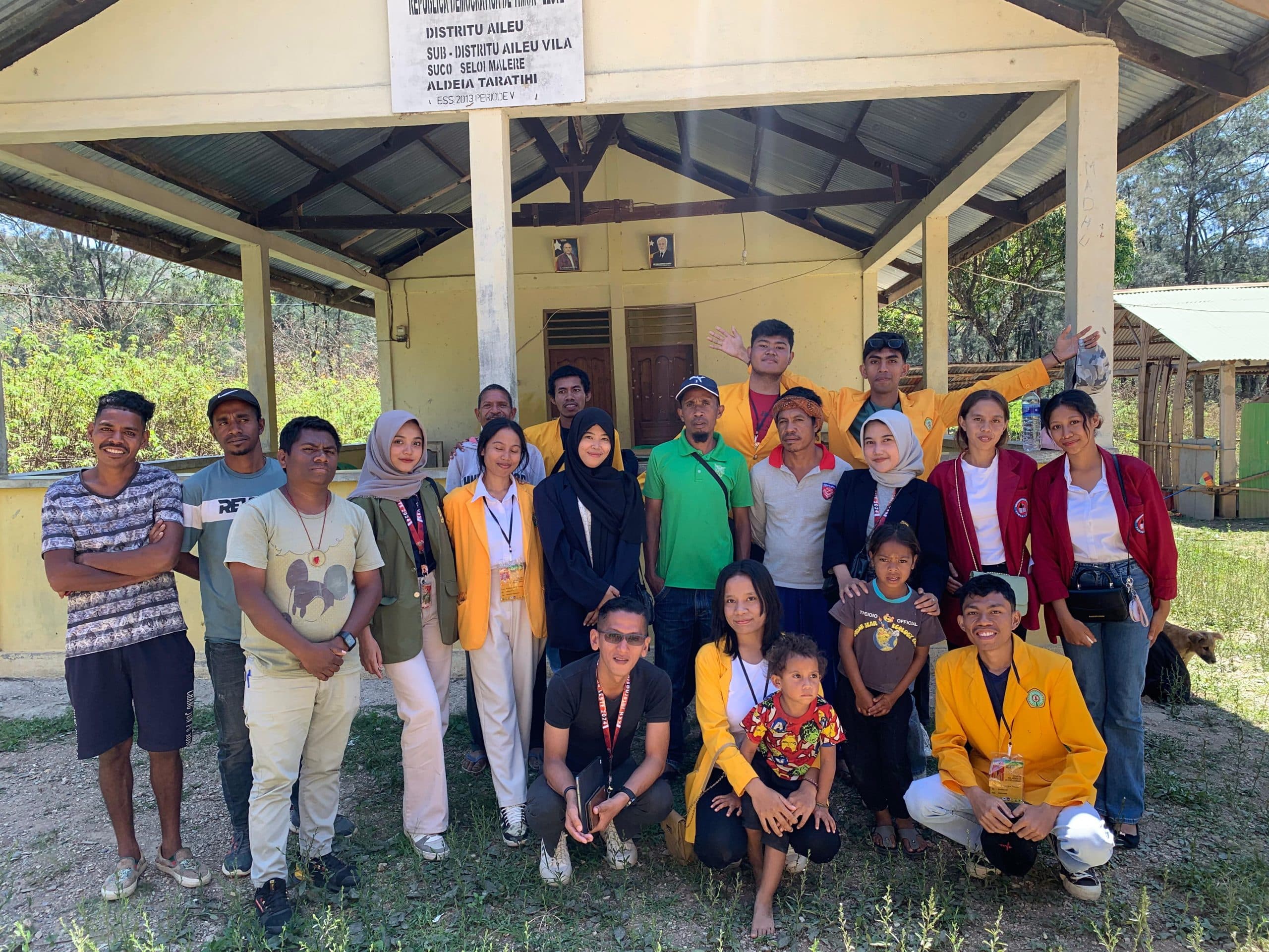 Mahasiswa KKN Kolaboratif Internasional Demonstrasikan Memasak MPASI dengan Bahan Dasar Ubi di Timor Leste