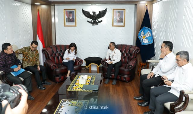 Kemdiktisaintek dan Komdigi Perkuat Kolaborasi Riset dan SDM AI Menuju Kedaulatan Teknologi Nasional