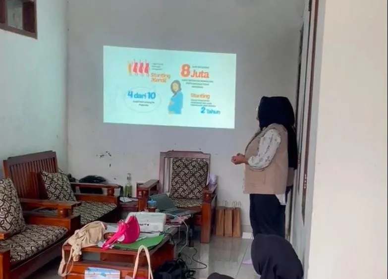 Kelompok 13 KKM Untirta Gelar Sosialisasi Stunting di Kampung Baleber: Upaya Meningkatkan Kesadaran Masyarakat untuk Menciptakan Generasi Unggul